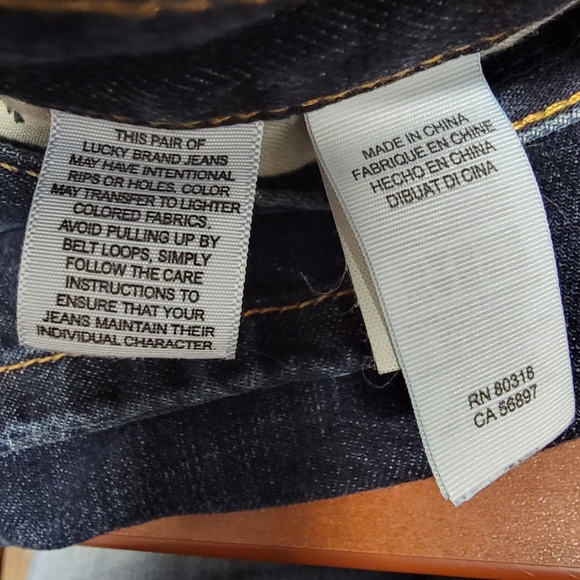 #295 Lucky Brand men's blue jeans size 40WX32L - Picture 4 of 7